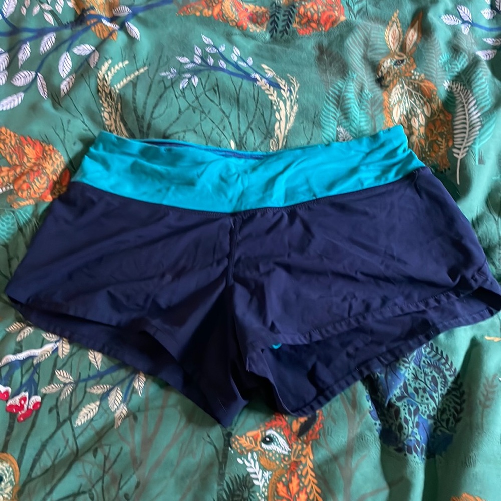 Lululemon shorts with liner - size 4